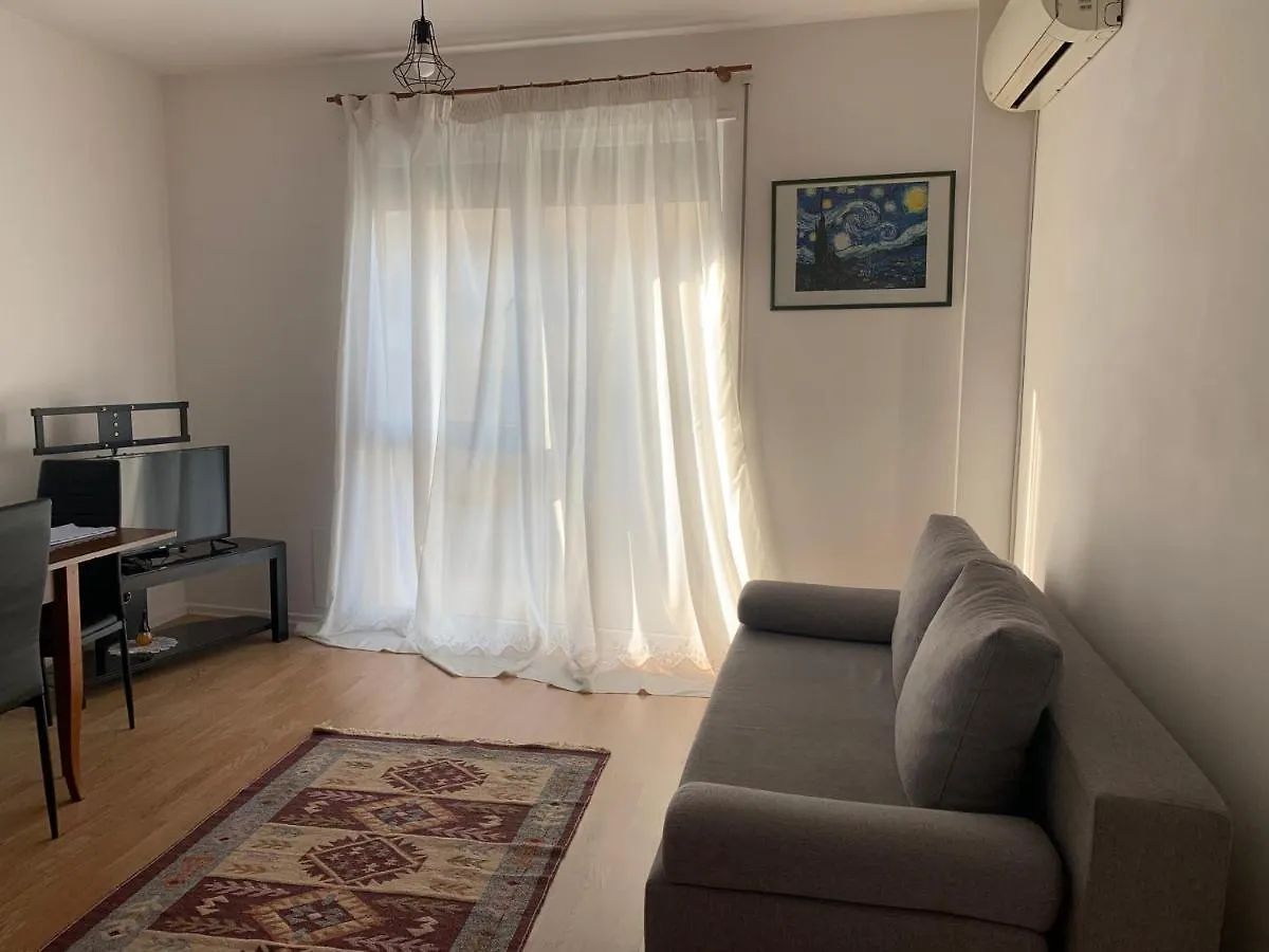 Beautiful And Lovely Apartment Tirana